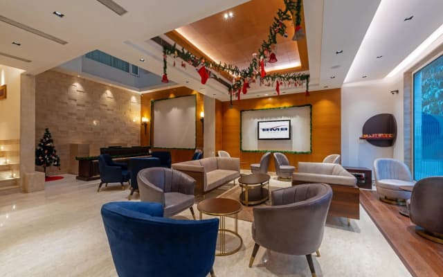 Hotel Saket 27 - photo 2