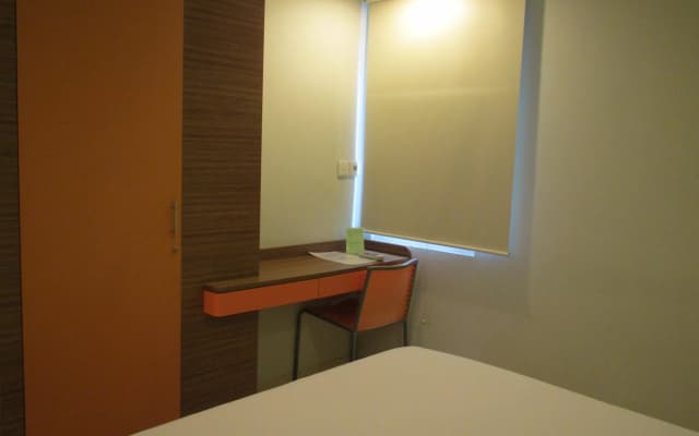 Studio One Hotel - photo 2