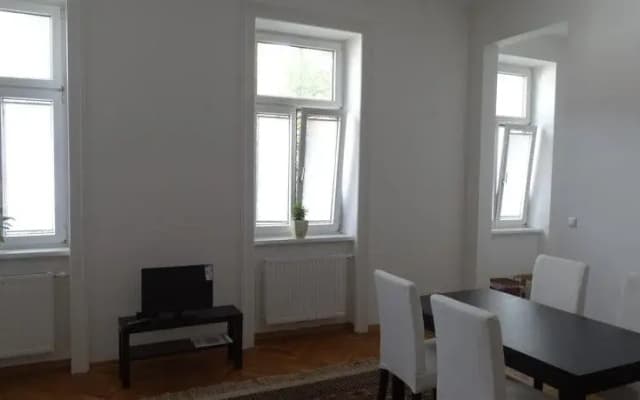 Altbau-Garconniere Schulgasse - photo 4