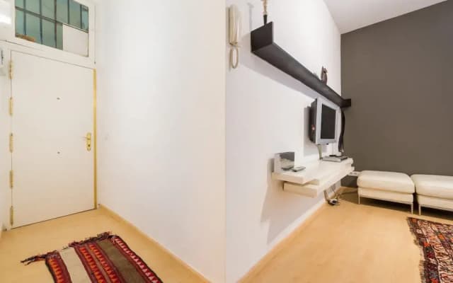 Apartamento Mercado de la Cebada - photo 3