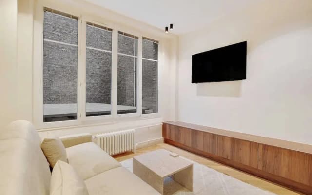Brand New Home in the Heart of Latin Quarter - photo 4
