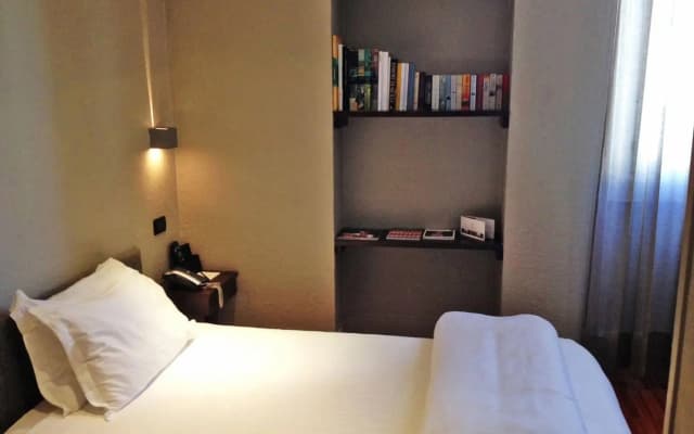 Town House 12 - photo 5