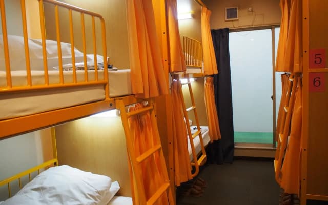 Sakura Hotel Jimbocho - Hostel - photo 3
