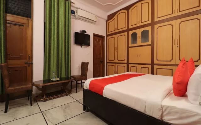 OYO 26449 Rajdhani Residency - photo 5