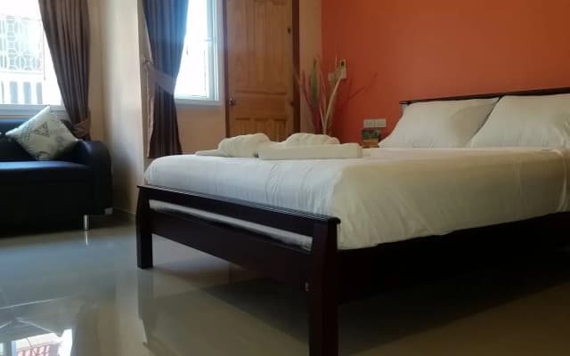 Patumnak Beach Guesthouse - photo 5