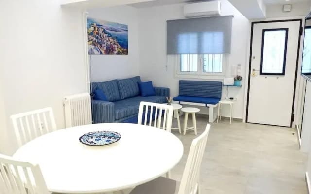 Cycladic Style Apt in Athens - photo 5