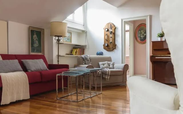 Happy Hour House - photo 4