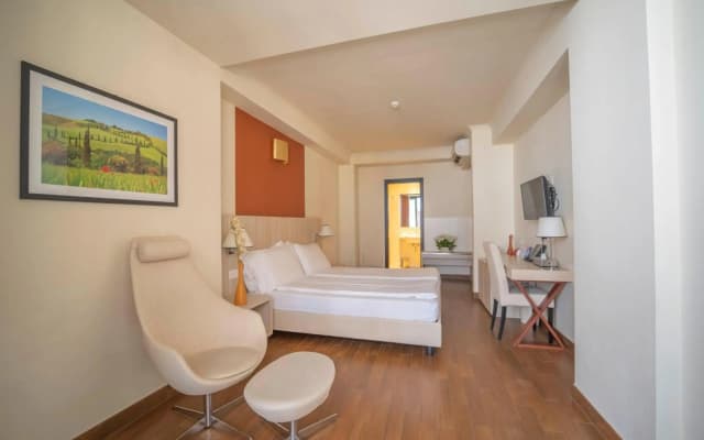 Hotel della Signoria - photo 2