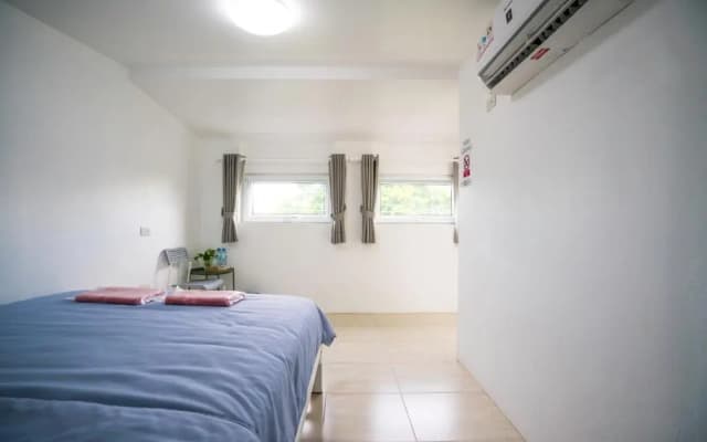 D-hub Hostel - photo 4