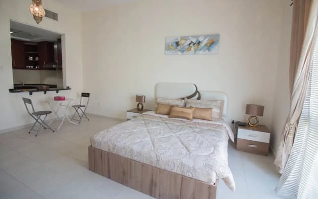 One Perfect Stay - Discovery Gardens - photo 3