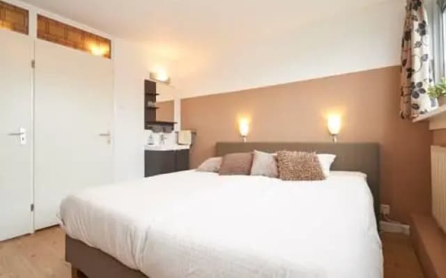 B&B HutSpot - photo 4