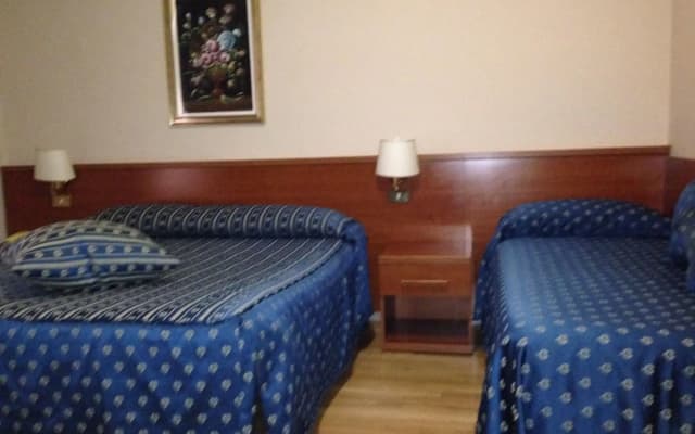 Hotel Fenicia - photo 4