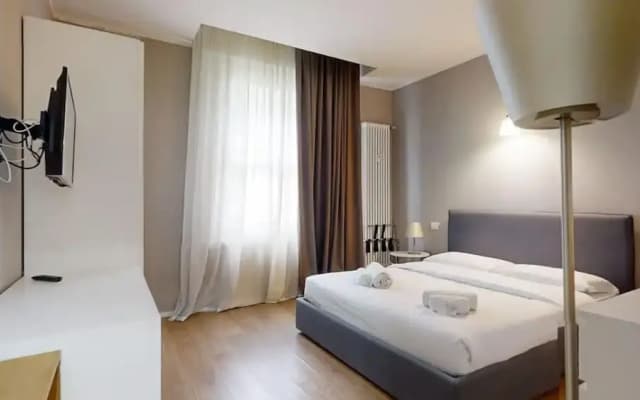 Freguglia E - Modern Cozy 1 BR Steps From Duomo - photo 4