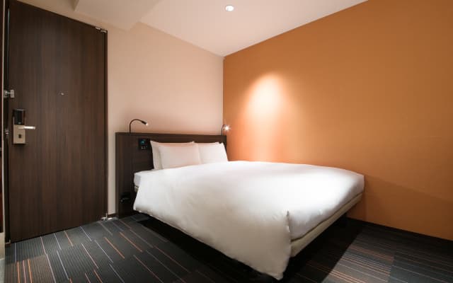 the b akasaka-mitsuke - photo 4