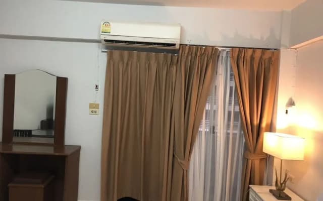 At 42 Residence - photo 4