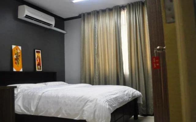 Saf Inn - photo 4