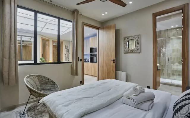 Exceptional Apartment Near Montmartre 10 People - photo 3
