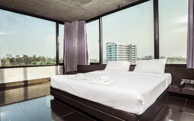 B2 Black Business & Budget Hotel - photo 4