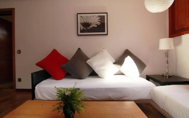 Sol Mayor Apartments - photo 2