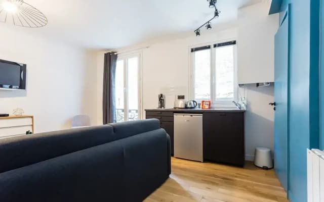 Cozy Studio in the Heart of Paris - photo 3