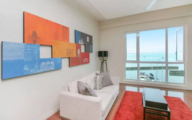 Straits Quay Marina Suites - photo 2