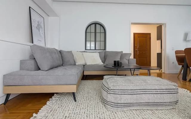 Spacious 3 bedroom apartment in Thessio - photo 4