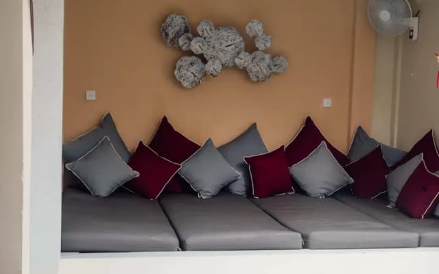 Studio Atas - photo 4