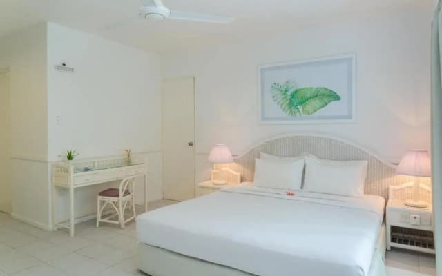 Equator Village - photo 3
