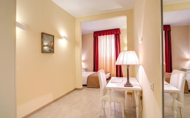 Top Floor Navona - photo 2