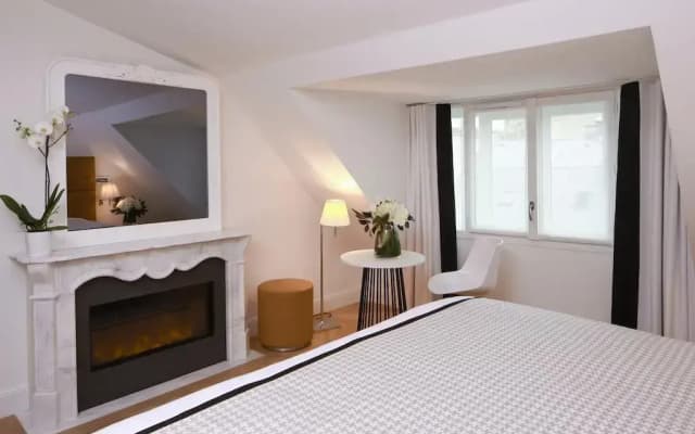 Hotel R De Paris - photo 4