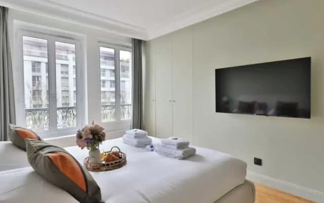 Modern Apartment - 1br/4p - Canal St-martin - photo 2