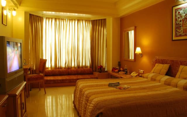 Dee Marks Hotel & Resorts - photo 2