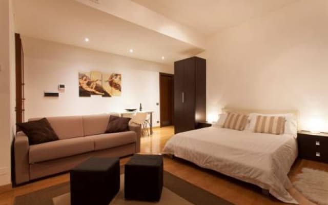 Capital Suites - photo 3