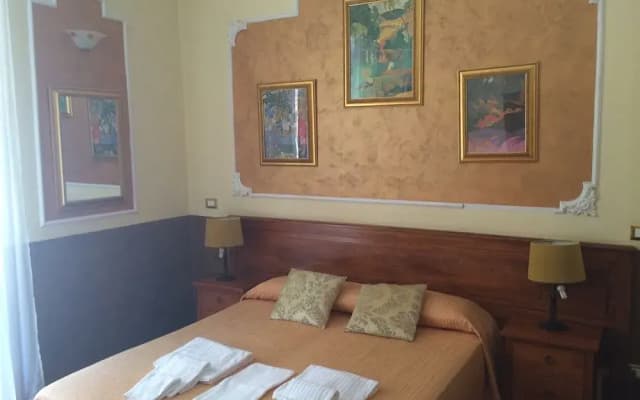 Tamara's Suites - photo 2