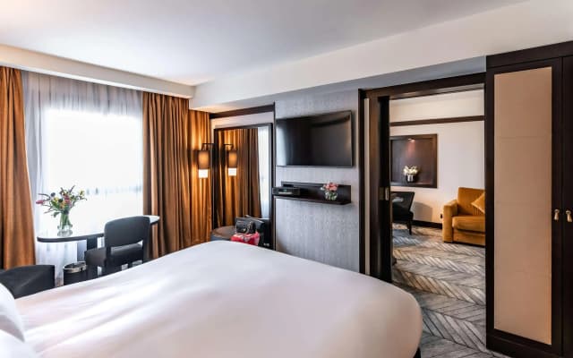 Sofitel Lisbon Liberdade - photo 4