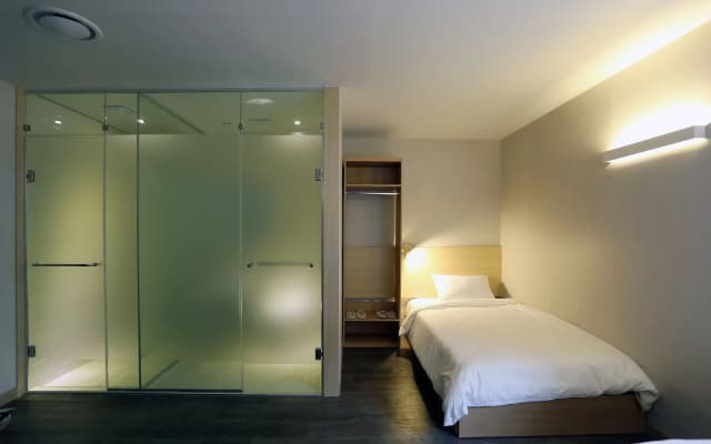 Hotel 8 Hours - photo 5