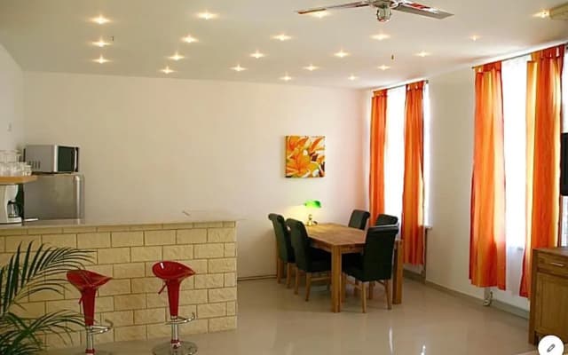 Suite Apartment Jedlesee - photo 2