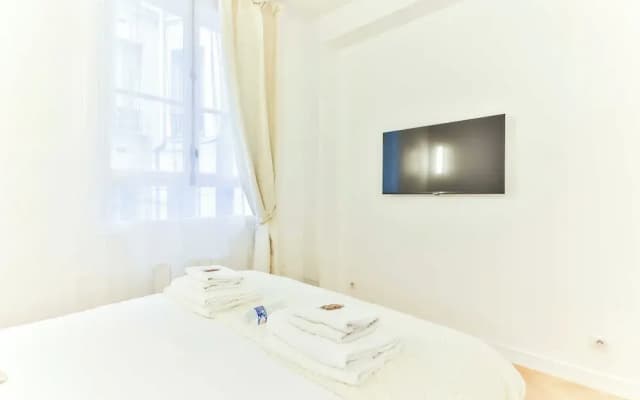 Authentic Apartment - 2br/6p - Bois de Boulogne - photo 3