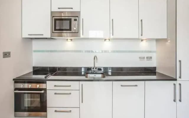 Apple Apartments Kensington Gardens - photo 4