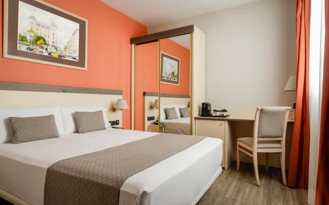 Petit Palace Trencadis - photo 3