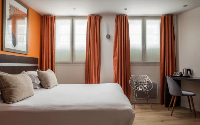 Hotel Arc de Triomphe - photo 4