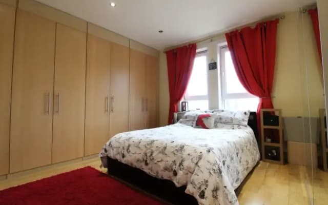 Charming, Spacious 1BR Flat for 4 in Edinburgh - photo 2