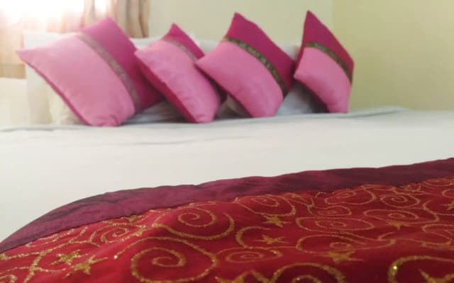 Baanzarn Guest House - photo 2
