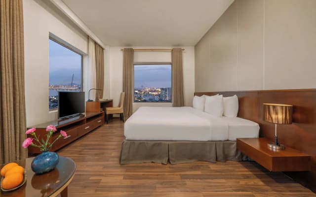 Mitisa Hotel Da Nang - Near Dragon Bridge - photo 5