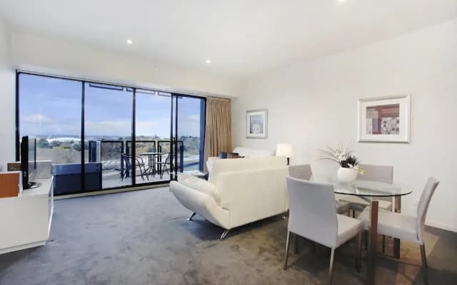 Corporate Keys - Gallery Towers - photo 4