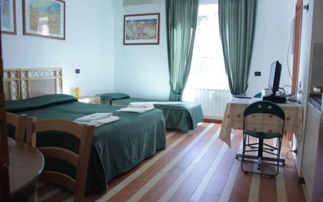 Tourist House Ostiense - photo 4