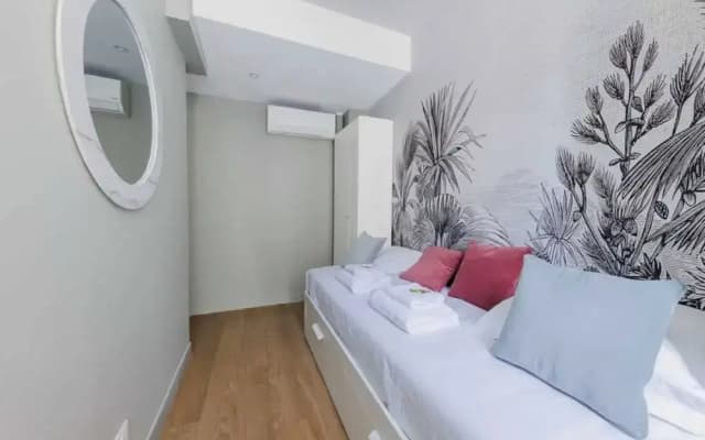 Chic Apartment - 2br/6p - Jardin du Luxembourg - photo 5