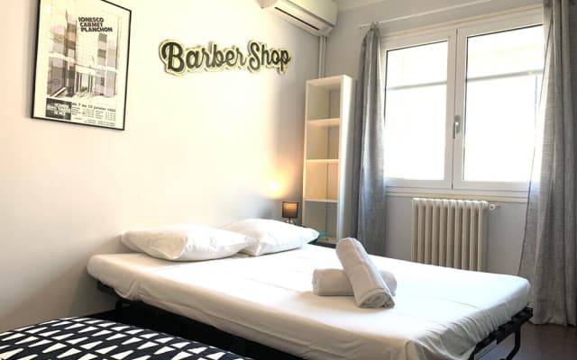 Apart Hotel Riviera - Old Port - Place du Pin - photo 2