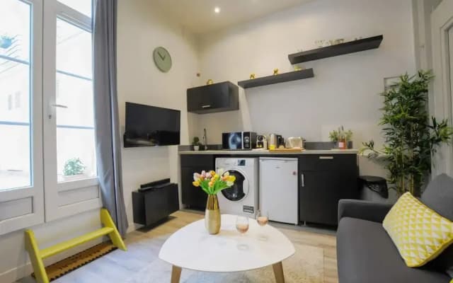 Cozy & Design Studio 2P -in the Heart of le Marais - photo 4