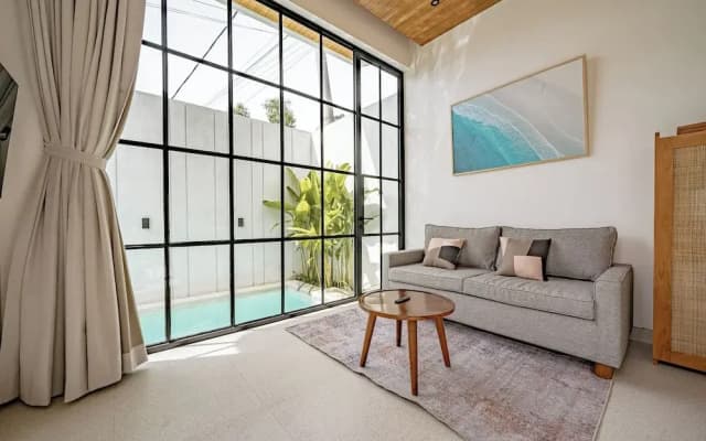 Villa Sunny Day Suites Uluwatu - photo 2